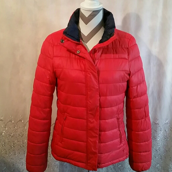 American Eagle Outfitters Jackets & Blazers - American Eagle Pink quilted jacket